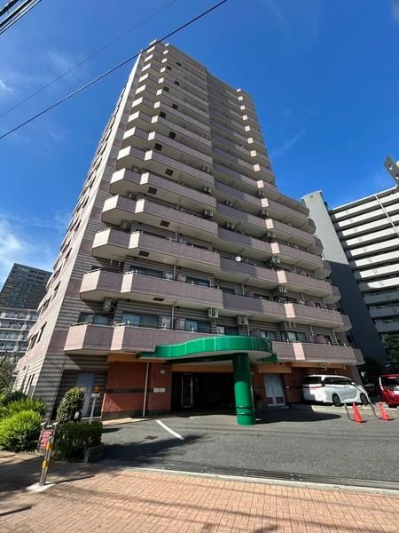 3LDK apartment in Saiwai Ward, Kawasaki, Kanagawa - Photo 1