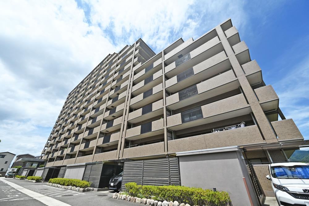 3LDK apartment in Mino, Osaka - Photo 1