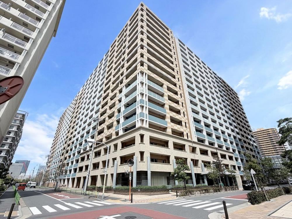 2LDK apartment in Chuo Ward, Tokyo - Photo 1