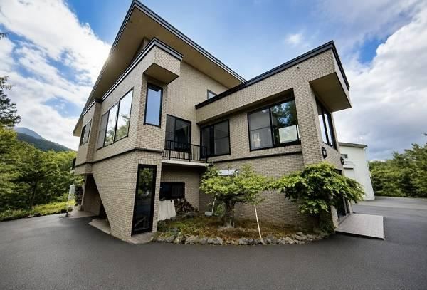 3LDK house in Minami Ward, Sapporo, Hokkaido - Photo 1