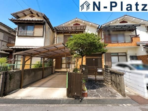 4LDK house in Neyagawa, Osaka - Photo 1