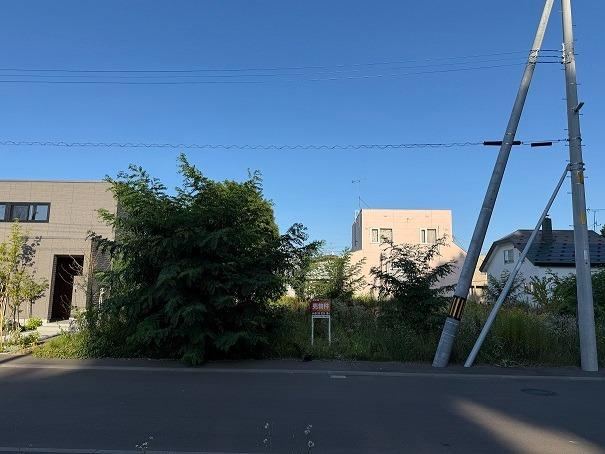 228 m² land in Kita Ward, Sapporo, Hokkaido - Photo 1