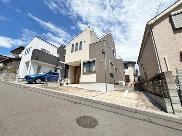 4LDK house in Kashiwa, Chiba - Photo 1