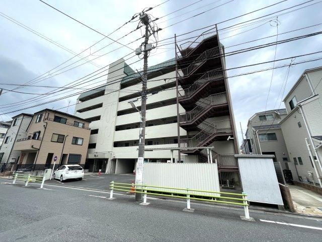 1LDK apartment in Katsushika Ward, Tokyo - Photo 1