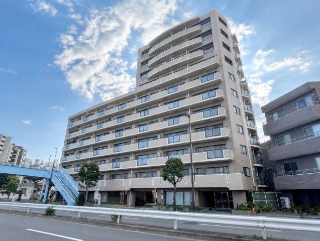 2LDK apartment in Katsushika Ward, Tokyo - Photo 1