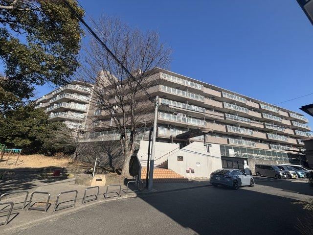 3LDK apartment in Kanagawa Ward, Yokohama, Kanagawa - Photo 1