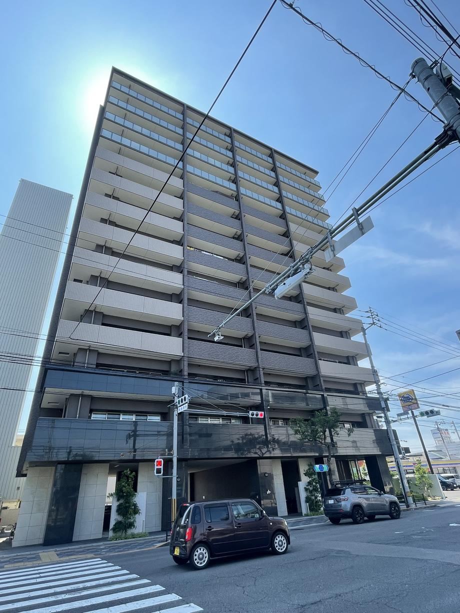 3LDK apartment in Marugame, Kagawa - Photo 1