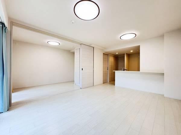 3LDK apartment in Funabashi, Chiba - Photo 1