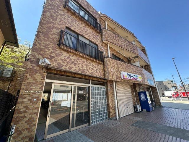 2LDK apartment in Mitaka, Tokyo - Photo 1