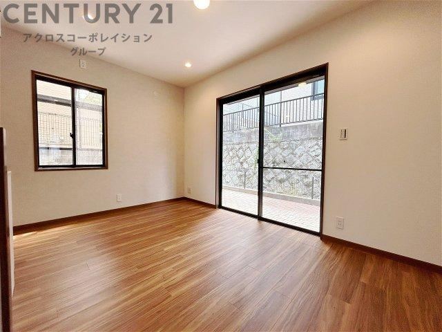 4LDK house in Nishinomiya, Hyogo - Photo 1