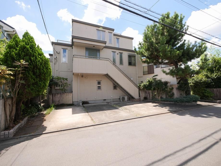 177 m² land in Chofu, Tokyo - Photo 1