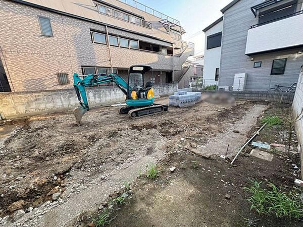 137 m² land in Katsushika Ward, Tokyo - Photo 1