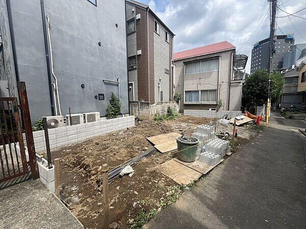 82 m² land in Toshima Ward, Tokyo - Photo 1