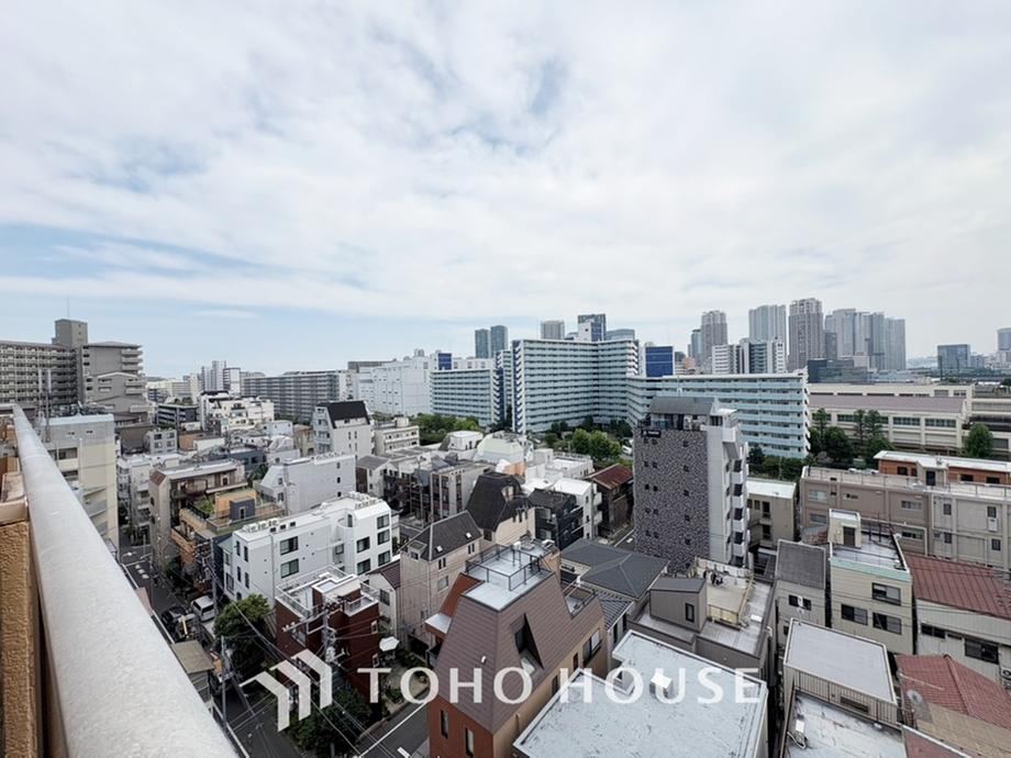 3LDK apartment in Koto Ward, Tokyo - Photo 1