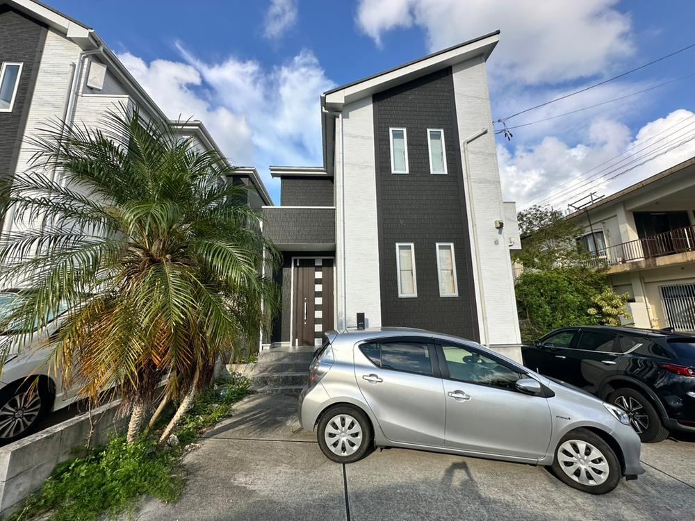 4LDK house in Okinawa, Okinawa - Photo 1
