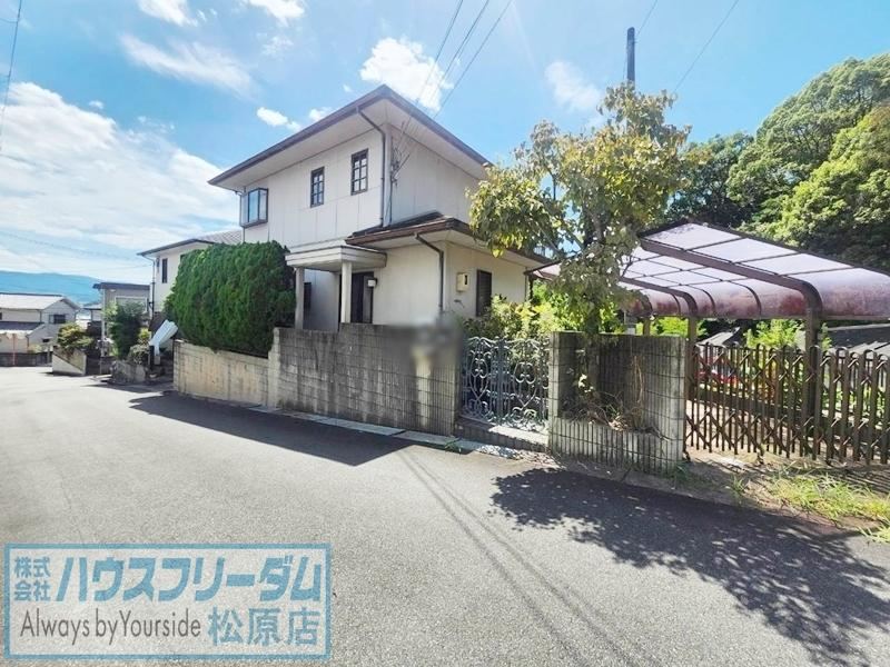 5LDK+S house in Tondabayashi, Osaka - Photo 1