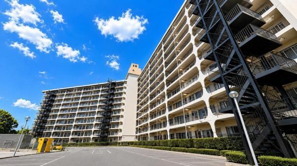 3LDK apartment in Higashimurayama, Tokyo - Photo 1