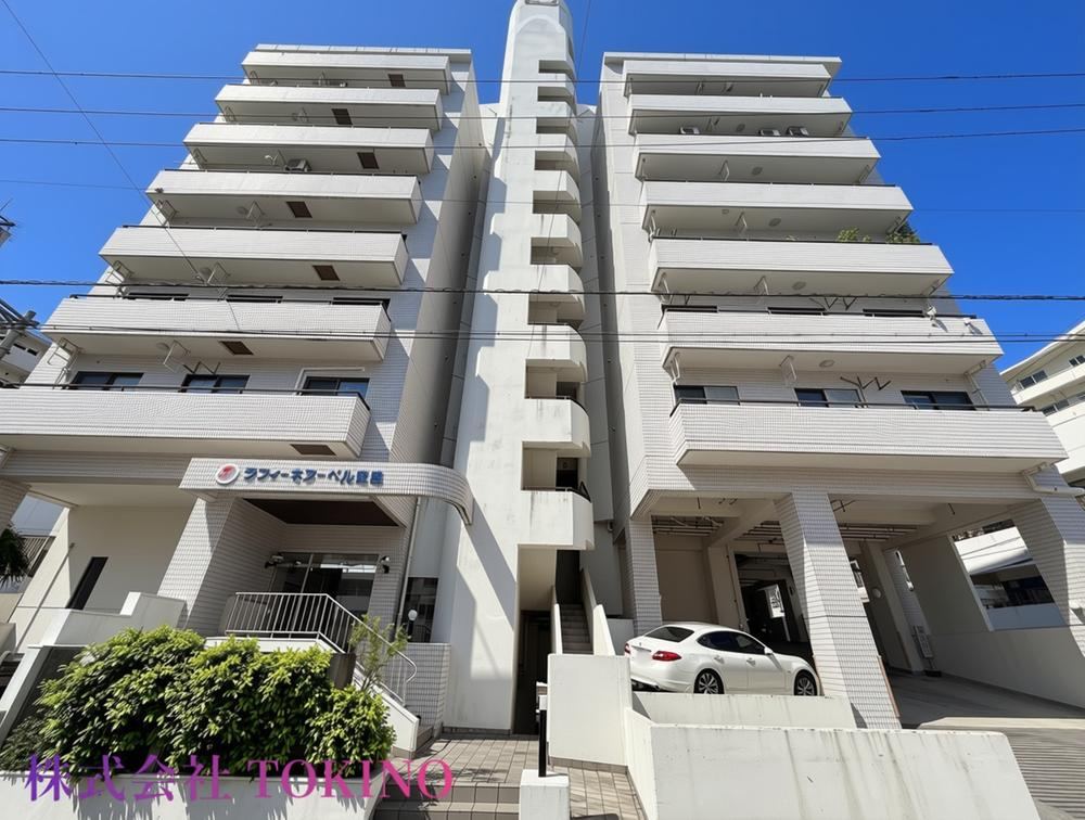 3LDK apartment in Naha, Okinawa - Photo 1