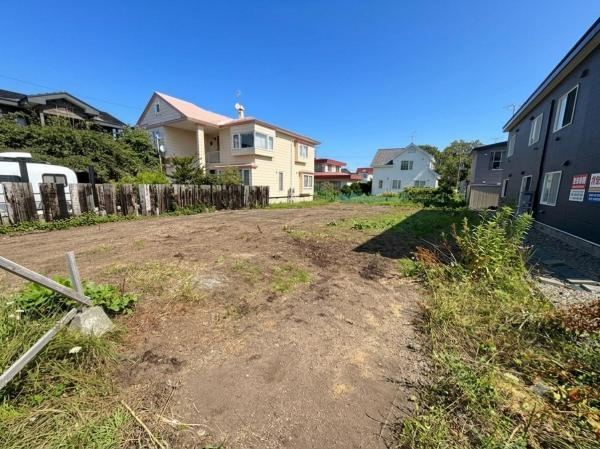 331 m² land in Chitose, Hokkaido - Photo 1