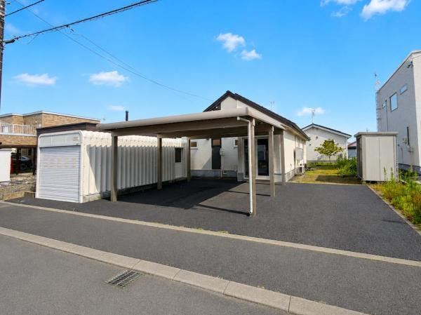 2LDK house in Chitose, Hokkaido - Photo 1