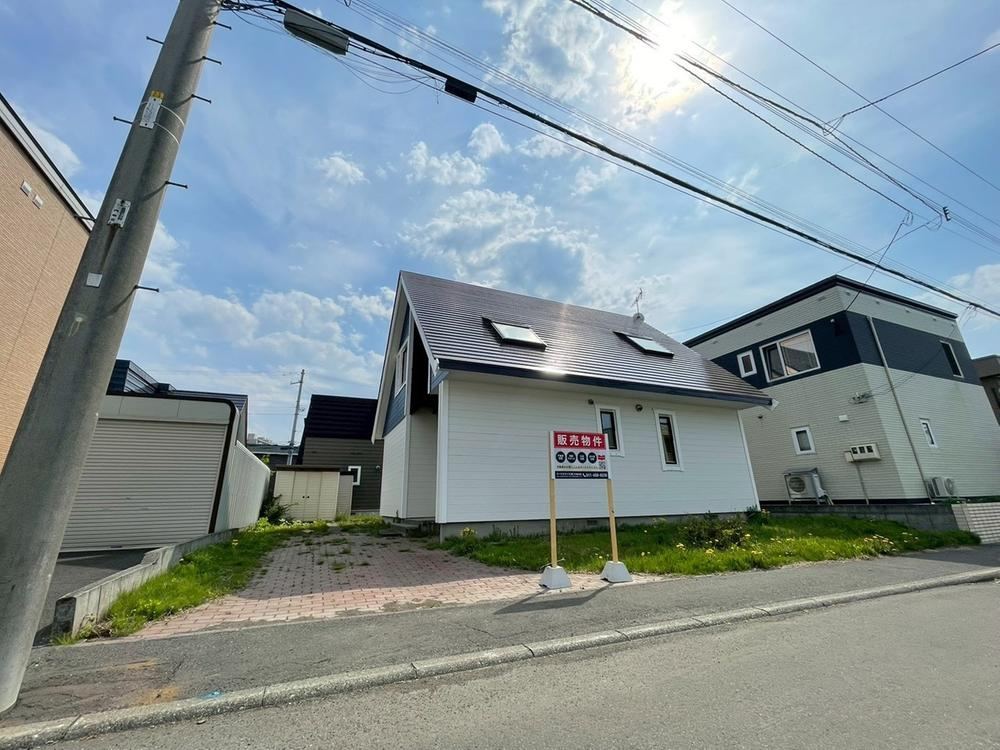 3LDK house in Teine Ward, Sapporo, Hokkaido - Photo 1