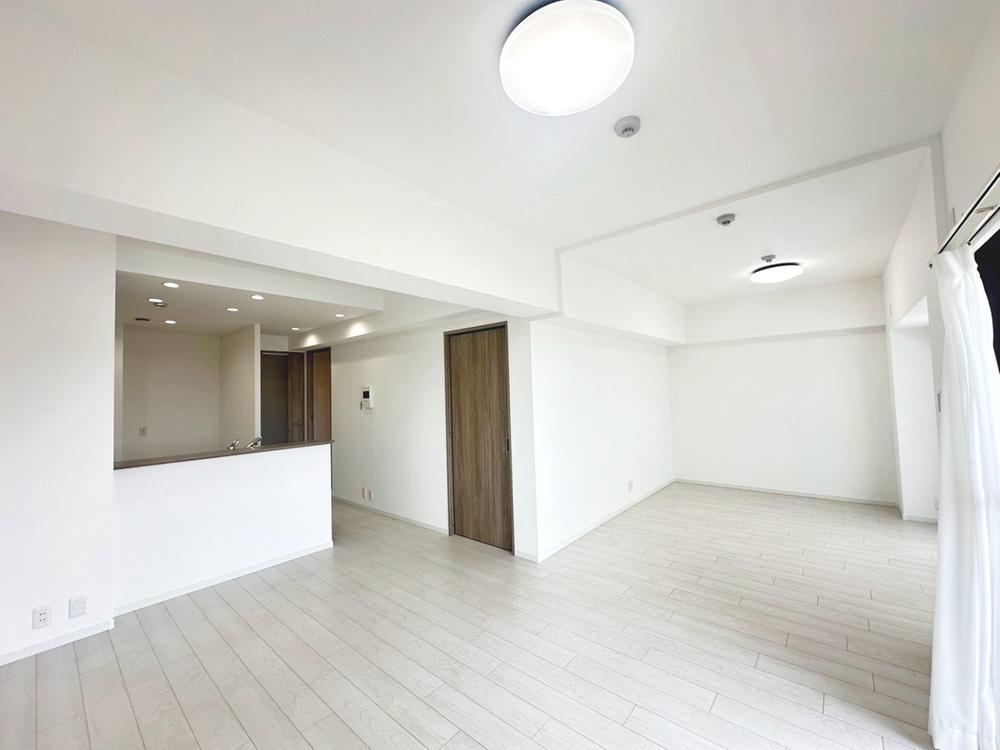 3LDK apartment in Kishiwada, Osaka - Photo 1