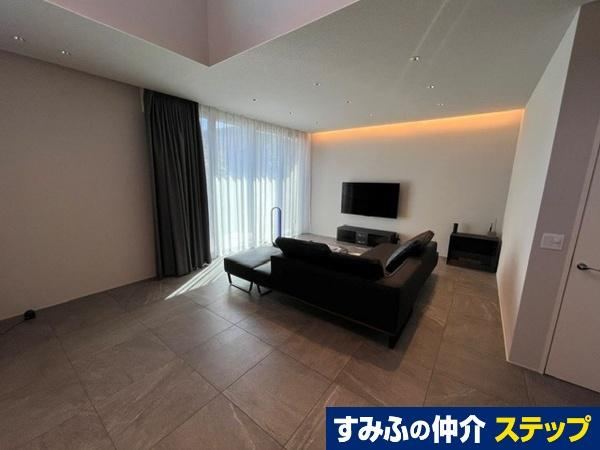 2LDK+S house in Inage Ward, Chiba - Photo 1