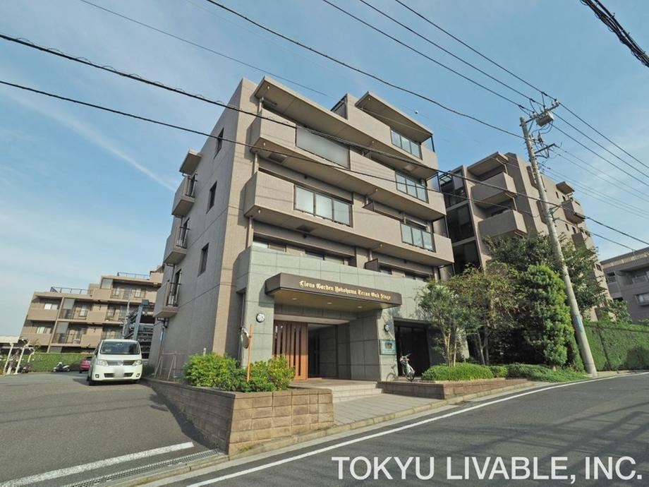3LDK apartment in Tsurumi Ward, Yokohama, Kanagawa - Photo 1