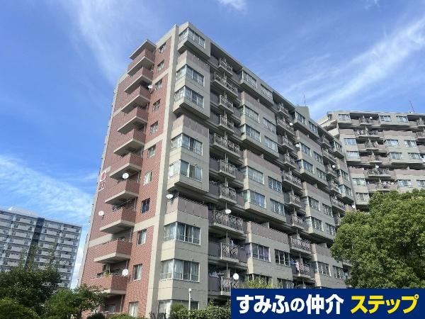 3LDK apartment in Suminoe Ward, Osaka - Photo 1