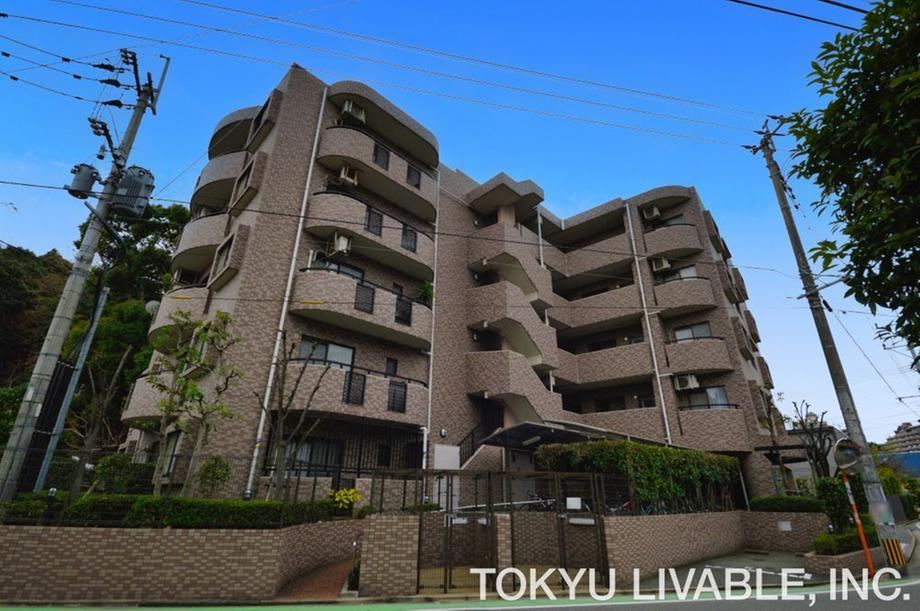 4LDK apartment in Chuo Ward, Fukuoka - Photo 1