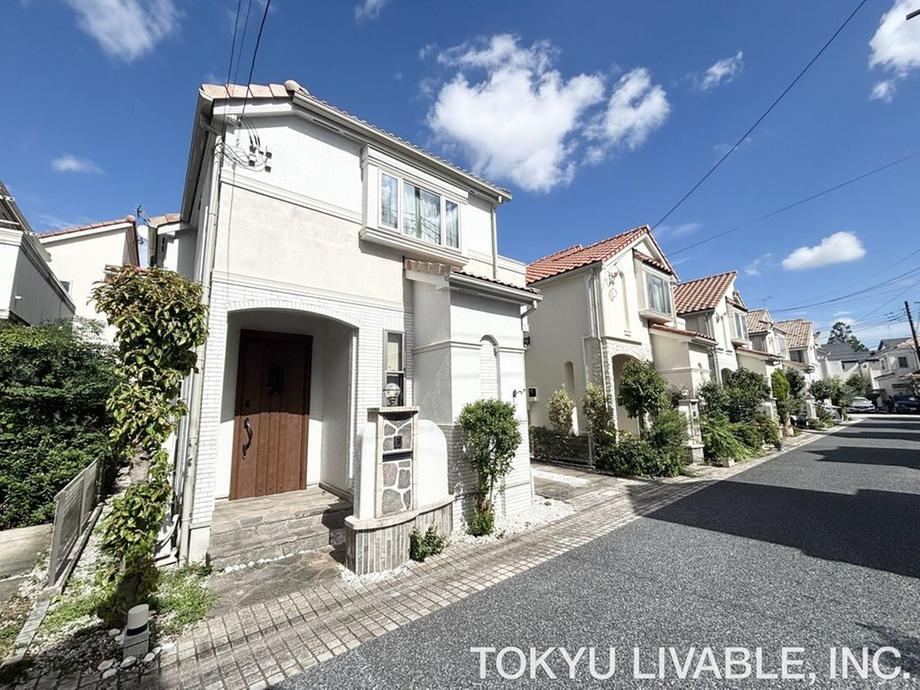 4LDK house in Setagaya Ward, Tokyo - Photo 1