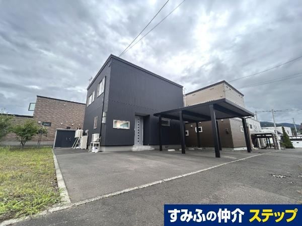 4LDK house in Teine Ward, Sapporo, Hokkaido - Photo 1