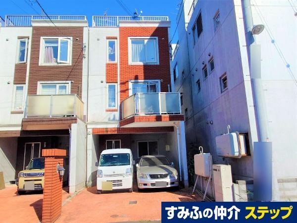 4LDK house in Shiroishi Ward, Sapporo, Hokkaido - Photo 1