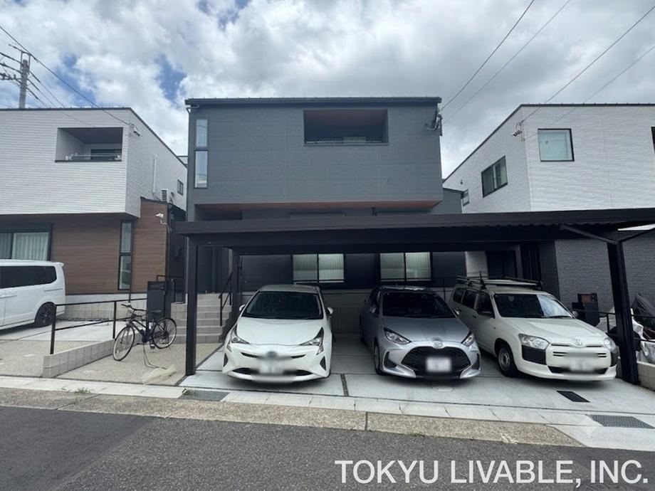 4LDK house in Tempaku Ward, Nagoya, Aichi - Photo 1