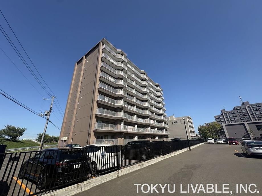 3LDK apartment in Teine Ward, Sapporo, Hokkaido - Photo 1