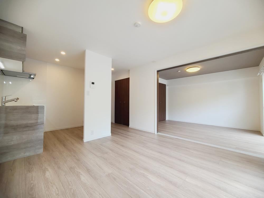 2LDK apartment in Chuo Ward, Fukuoka - Photo 1
