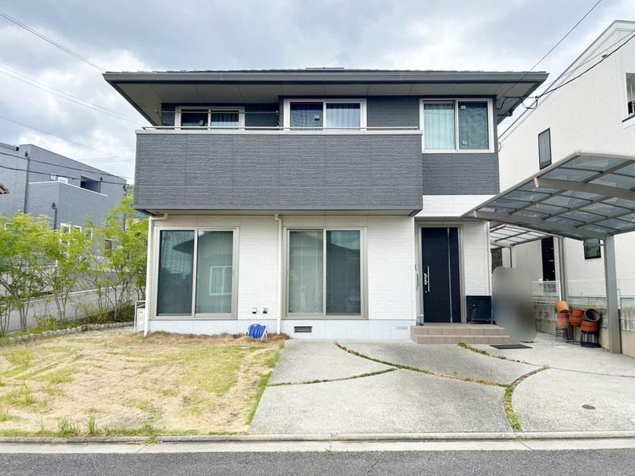 3LDK+S house in Asaminami Ward, Hiroshima - Photo 1
