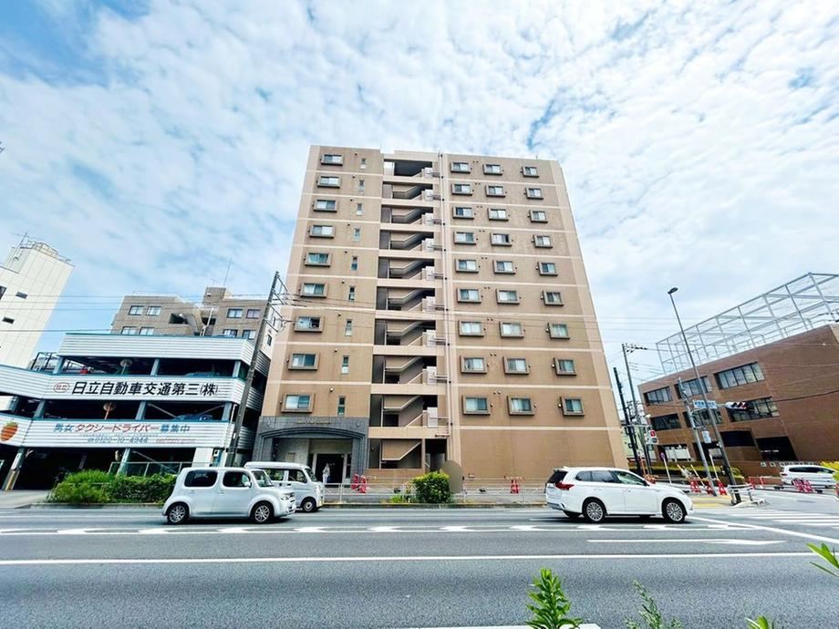 3LDK apartment in Katsushika Ward, Tokyo - Photo 1