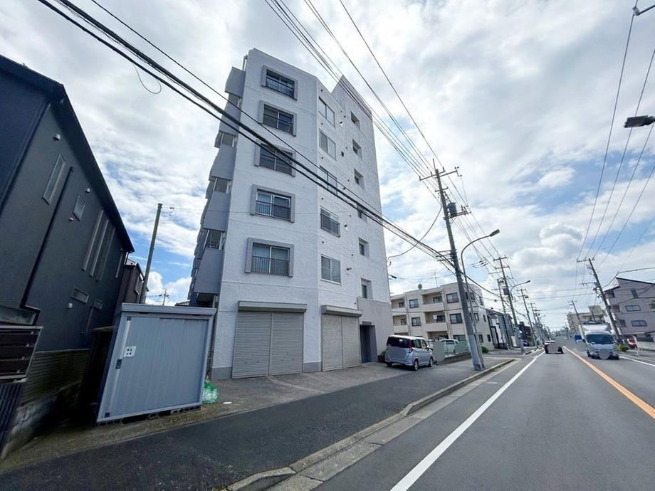 3DK apartment in Matsudo, Chiba - Photo 1