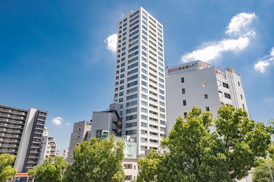 3LDK apartment in Naka Ward, Nagoya, Aichi - Photo 1