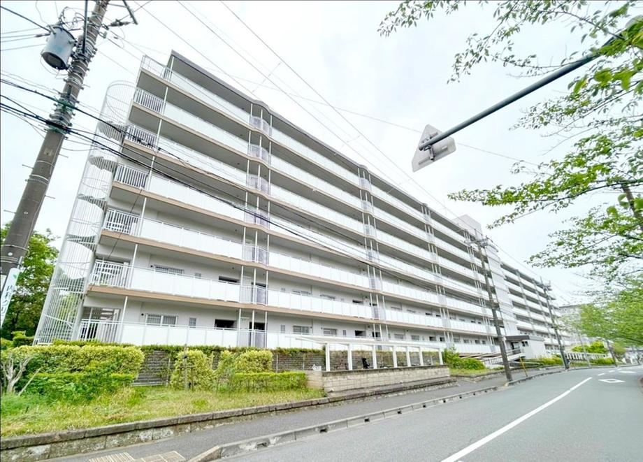 3LDK apartment in Inage Ward, Chiba - Photo 1