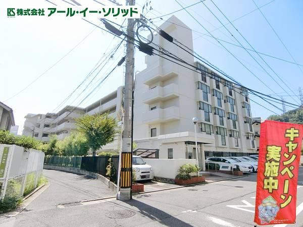 3LDK apartment in Nishi Ward, Hiroshima - Photo 1