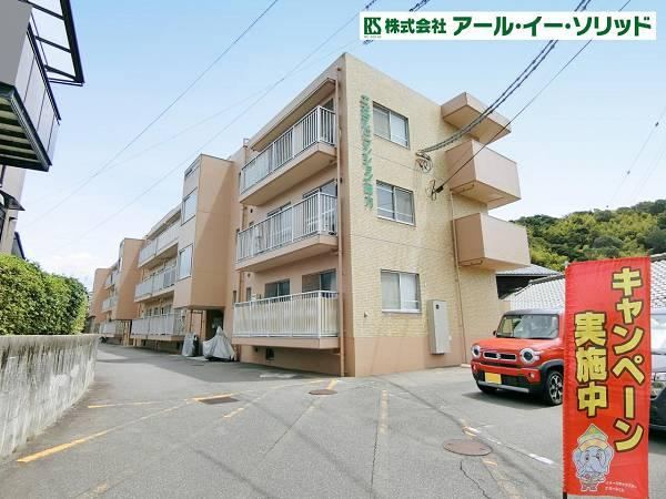 3LDK apartment in Nishi Ward, Hiroshima - Photo 1