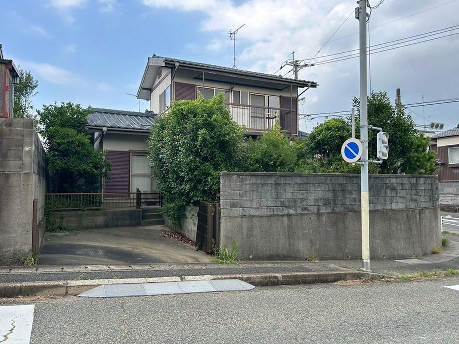 5DK house in Shimonoseki, Yamaguchi - Photo 1