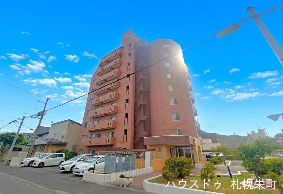 3LDK apartment in Chuo Ward, Sapporo, Hokkaido - Photo 1