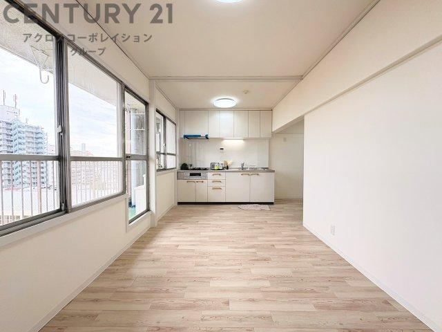 2LDK apartment in Higashinada Ward, Kobe, Hyogo - Photo 1