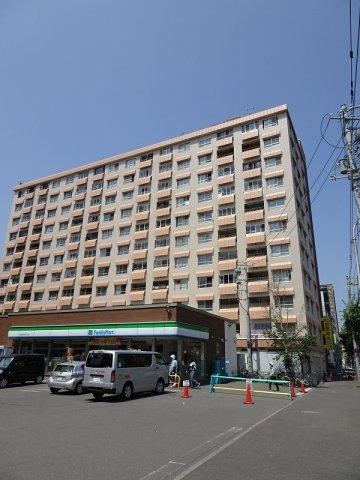 studio apartment in Chuo Ward, Sapporo, Hokkaido - Photo 1