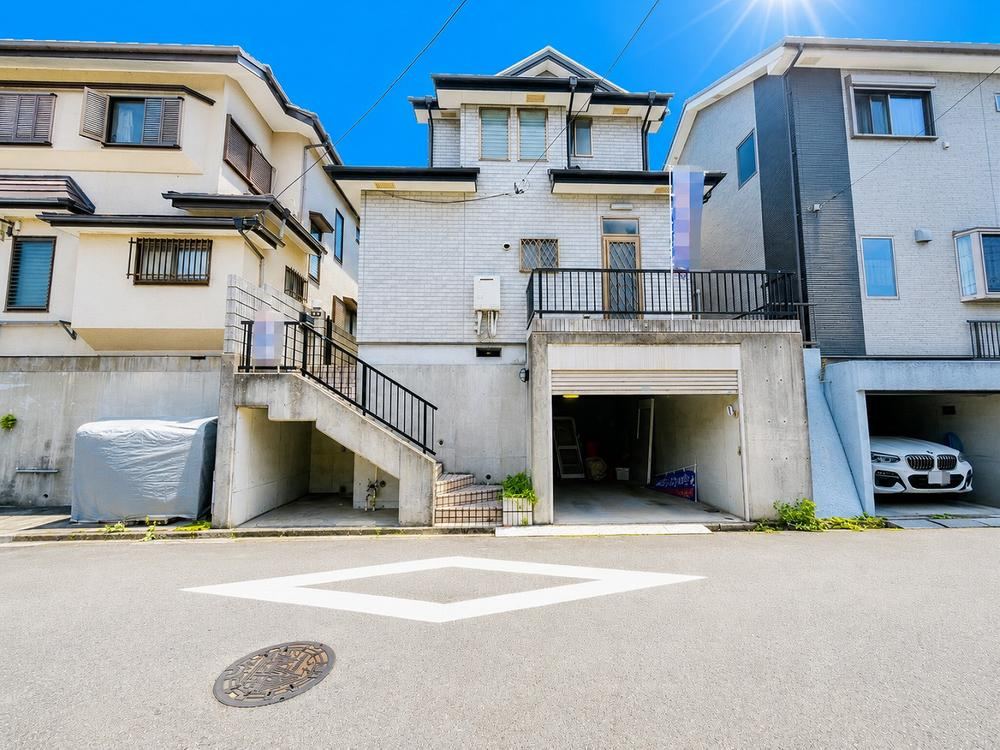3LDK+S house in Asahi Ward, Yokohama, Kanagawa - Photo 1