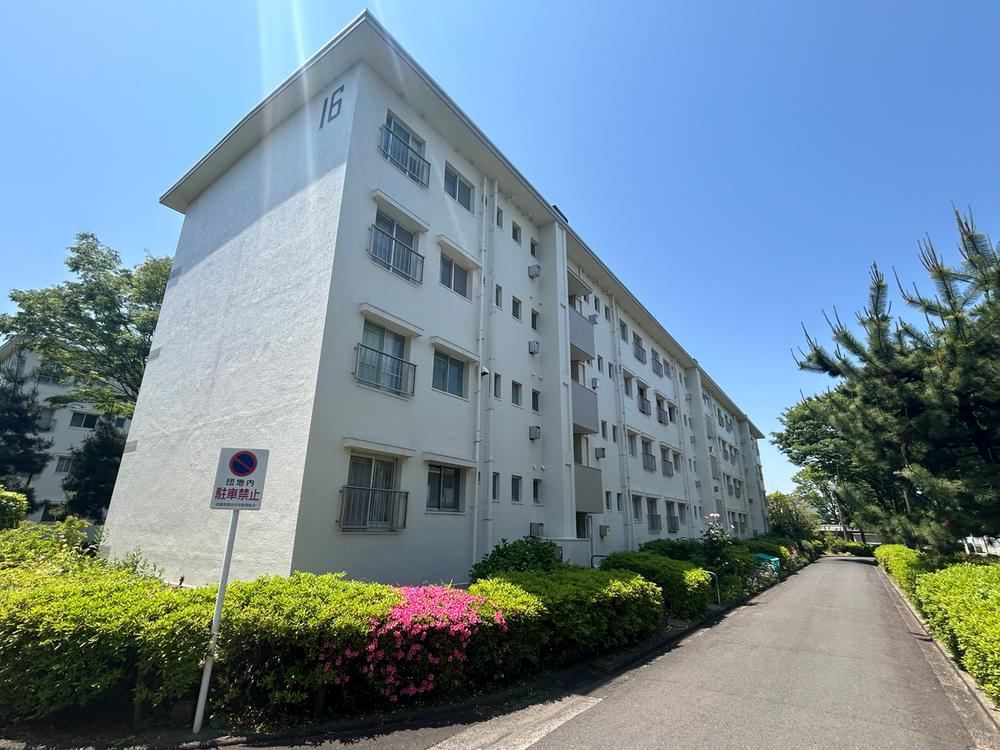 3LDK apartment in Aoba Ward, Yokohama, Kanagawa - Photo 1