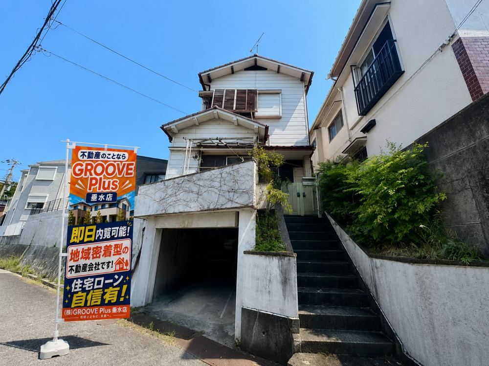 3DK house in Tarumi Ward, Kobe, Hyogo - Photo 1